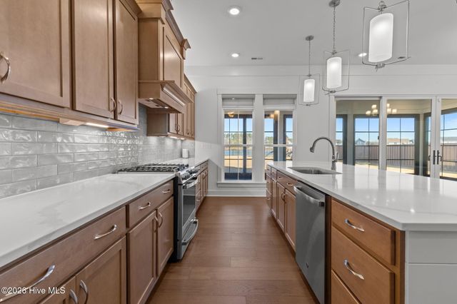 214 Arbormoor Lane, Moyock, NC 27958