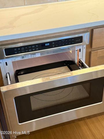 214 Arbormoor Lane, Moyock, NC 27958