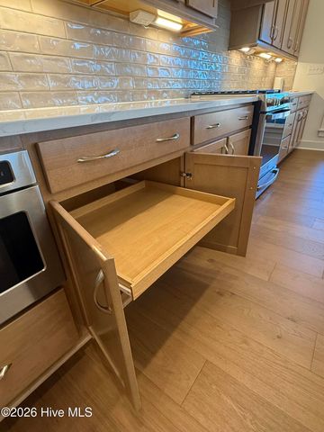 214 Arbormoor Lane, Moyock, NC 27958