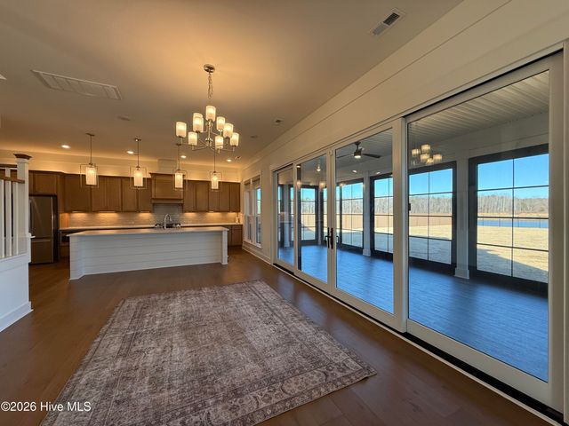 214 Arbormoor Lane, Moyock, NC 27958