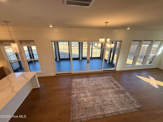 214 Arbormoor Lane, Moyock, NC 27958