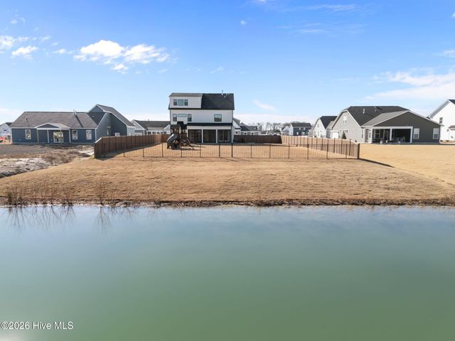 214 Arbormoor Lane, Moyock, NC 27958