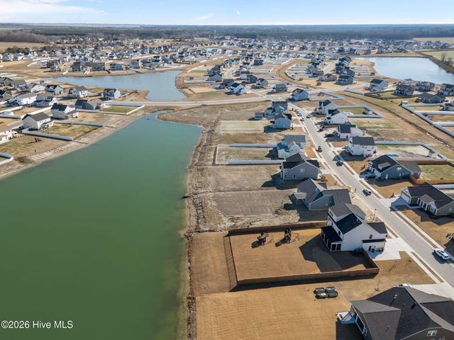 214 Arbormoor Lane, Moyock, NC 27958