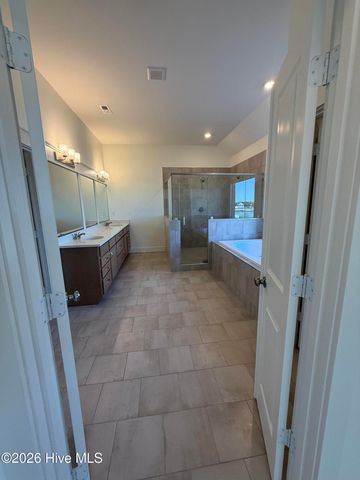 214 Arbormoor Lane, Moyock, NC 27958