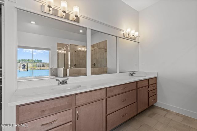 214 Arbormoor Lane, Moyock, NC 27958