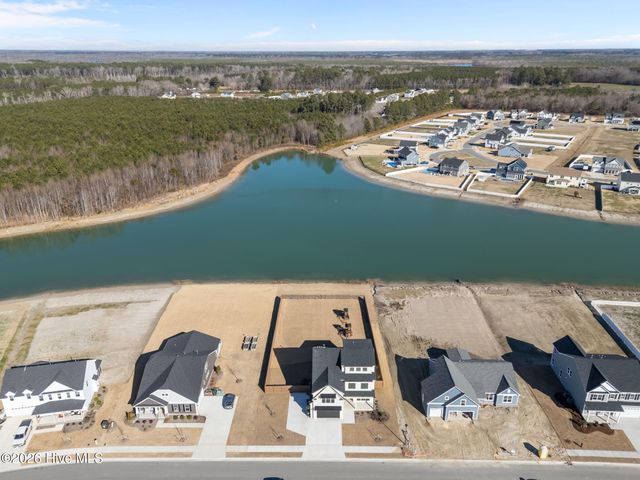 214 Arbormoor Lane, Moyock, NC 27958