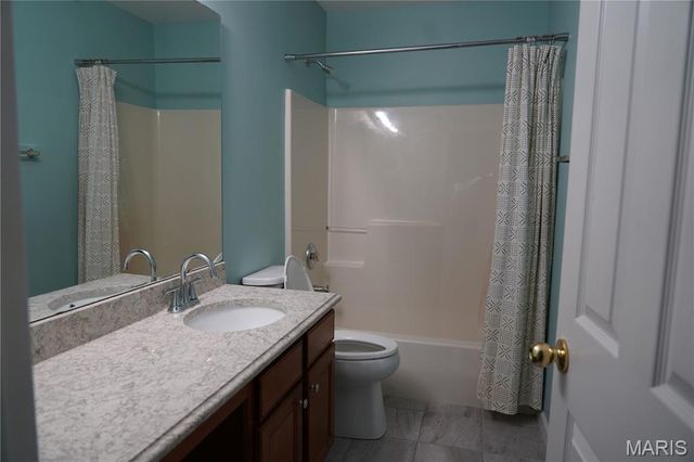 1420 Fenway Drive, Fenton, MO 63026