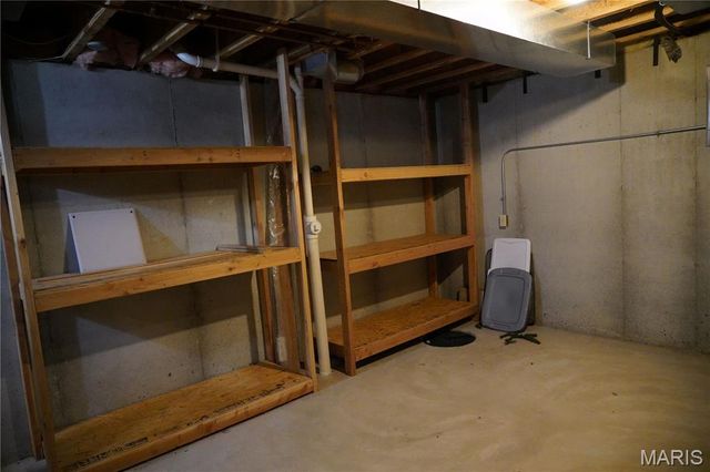 1420 Fenway Drive, Fenton, MO 63026