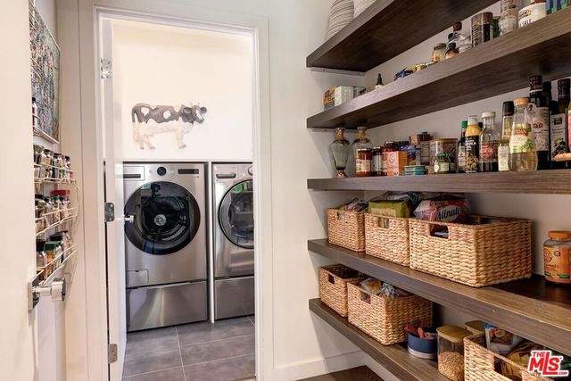 10521 Northvale Road, Los Angeles, CA 90064