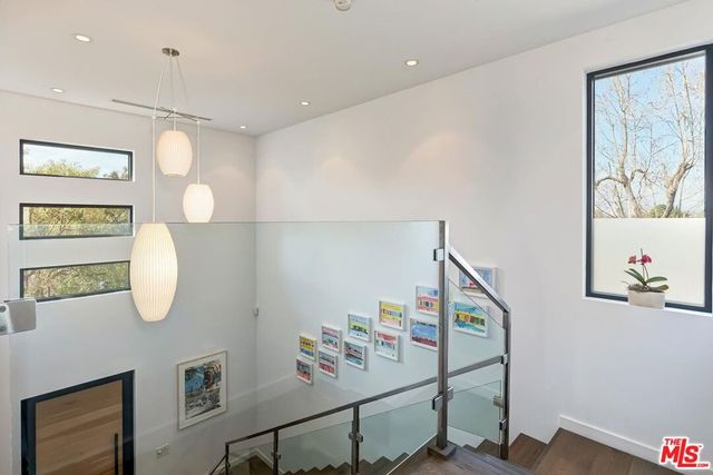 10521 Northvale Road, Los Angeles, CA 90064