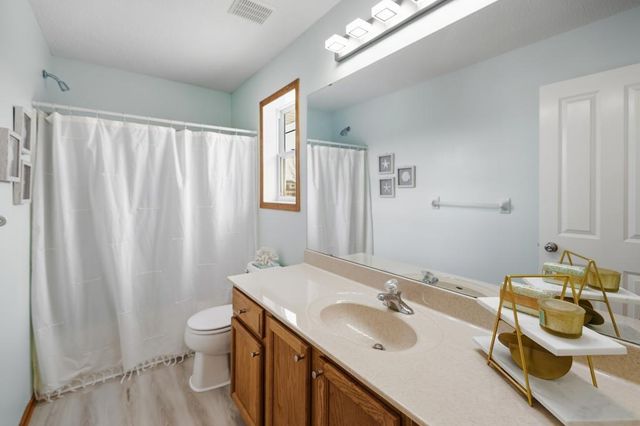 1246 Macey Way, Stillwater, MN 55082