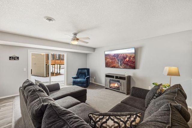 1246 Macey Way, Stillwater, MN 55082