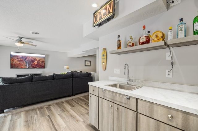 1246 Macey Way, Stillwater, MN 55082