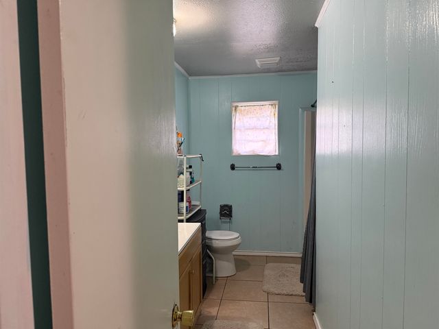 109 Shawnee St, Henderson, TX 75654