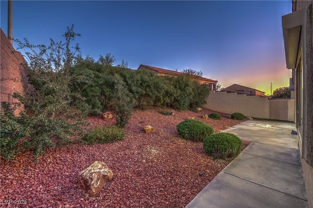 2519 Ashen Light Drive, Henderson, NV 89044