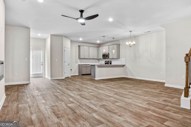 3638 PARKWAY JAMES Drive, Snellville, GA 30039