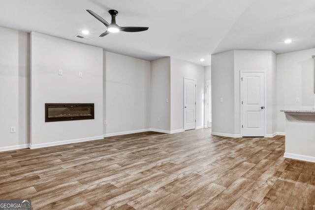 3638 PARKWAY JAMES Drive, Snellville, GA 30039
