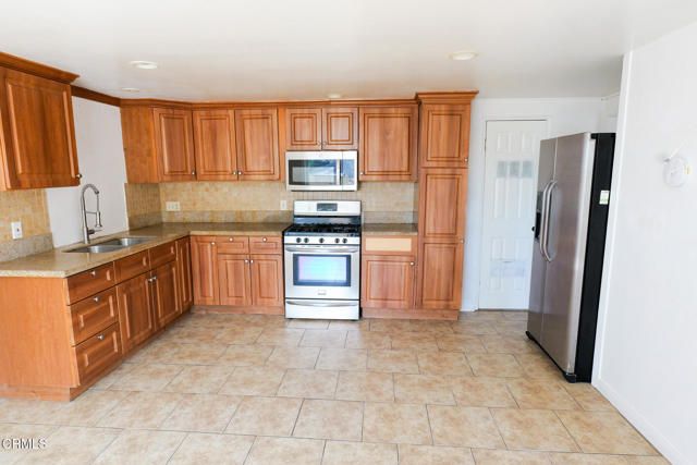 1009 S g Street, Oxnard, CA 93030