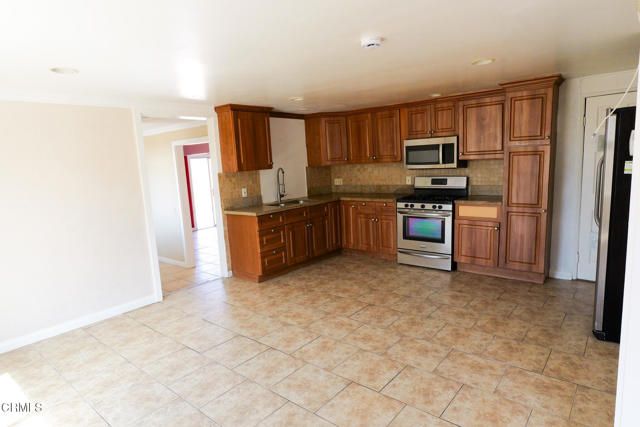 1009 S g Street, Oxnard, CA 93030