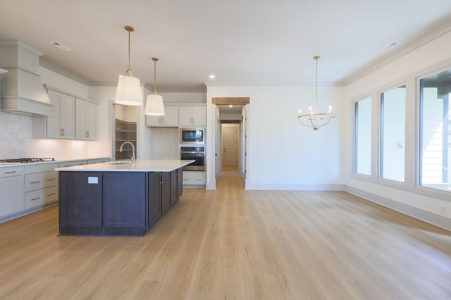 625 Flathead Alley, Thompsons Station, TN 37179