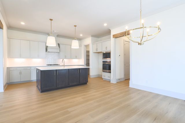 625 Flathead Alley, Thompsons Station, TN 37179