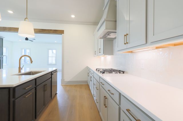 625 Flathead Alley, Thompsons Station, TN 37179