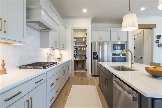 625 Flathead Alley, Thompsons Station, TN 37179