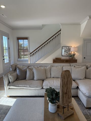 625 Flathead Alley, Thompsons Station, TN 37179