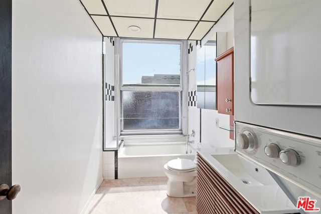 108 W 2nd Street 908, Los Angeles, CA 90012