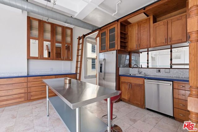108 W 2nd Street 908, Los Angeles, CA 90012