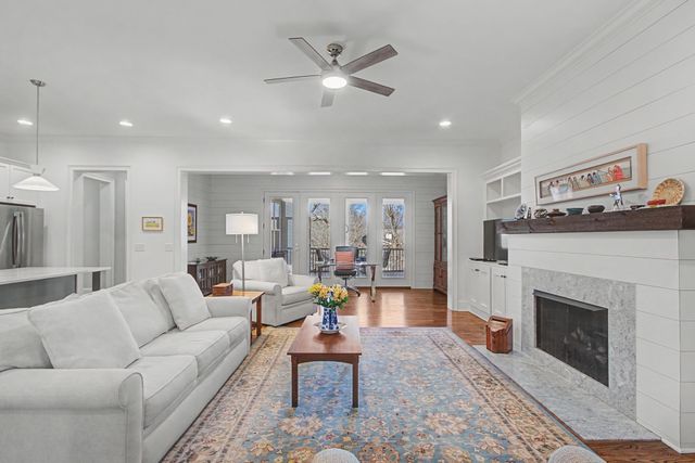 3062 Allenwood Dr, Thompsons Station, TN 37179