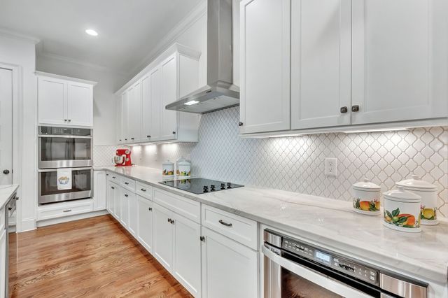 3062 Allenwood Dr, Thompsons Station, TN 37179