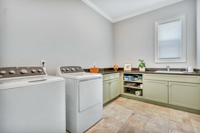 3062 Allenwood Dr, Thompsons Station, TN 37179