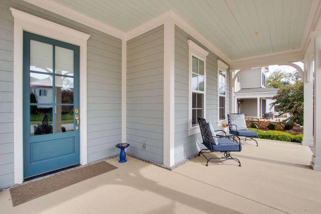 3062 Allenwood Dr, Thompsons Station, TN 37179