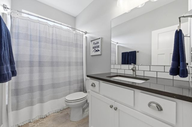 2733 N Eagle Ct, Wichita, KS 67226