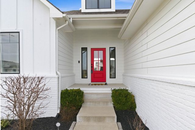 2733 N Eagle Ct, Wichita, KS 67226