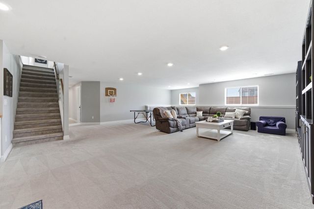 2733 N Eagle Ct, Wichita, KS 67226