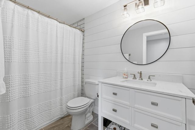 2733 N Eagle Ct, Wichita, KS 67226