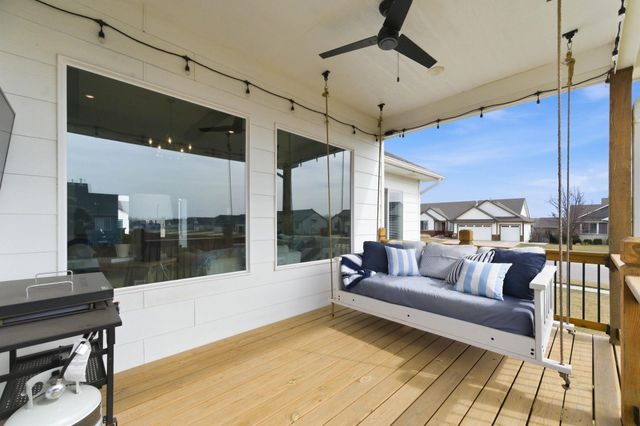 2733 N Eagle Ct, Wichita, KS 67226