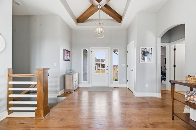 2733 N Eagle Ct, Wichita, KS 67226