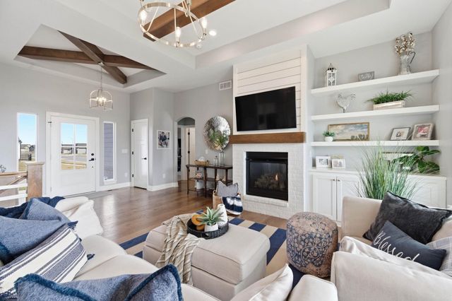 2733 N Eagle Ct, Wichita, KS 67226