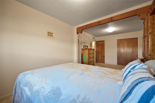 988 Avenida De Las Campanas, Santa Fe, NM 87507