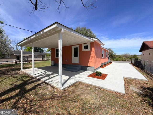 412 Holloway Avenue, Albany, GA 31701