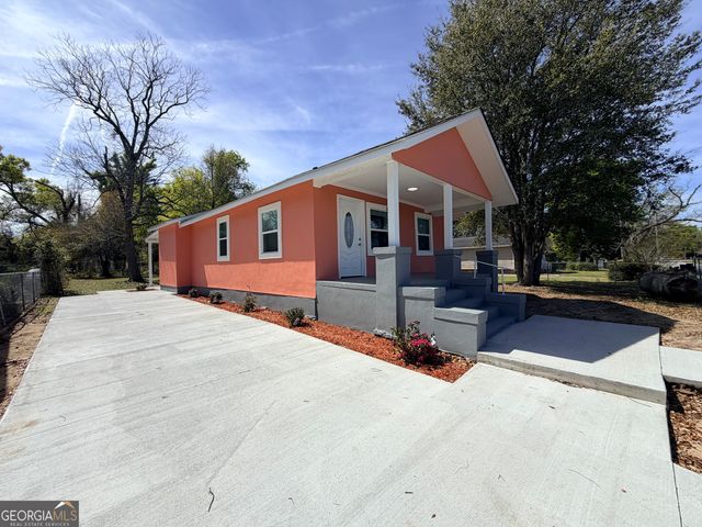 412 Holloway Avenue, Albany, GA 31701