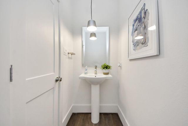 7504 Carver Road D, Houston, TX 77088