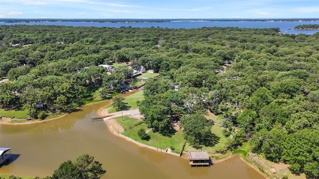 7110 Apache Circle, Mabank, TX 75156