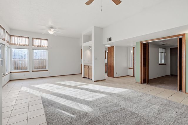 6856 Kelly Ann Road NE, Albuquerque, NM 87109