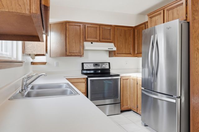 6856 Kelly Ann Road NE, Albuquerque, NM 87109