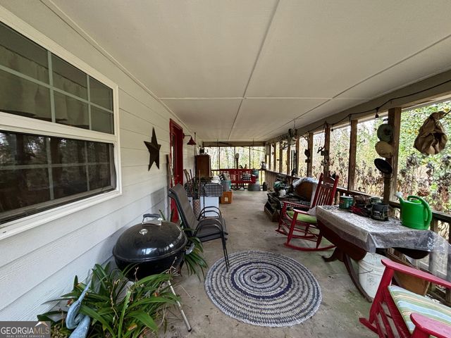 120 Jacks Drive, Lula, GA 30554