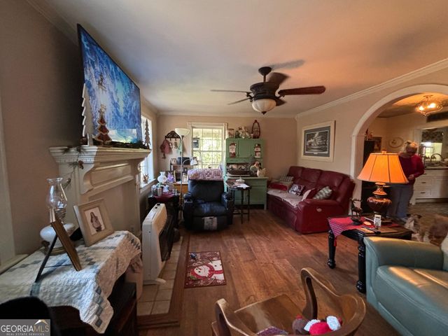 120 Jacks Drive, Lula, GA 30554